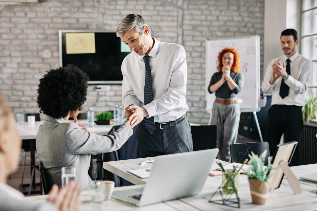 Inteligência emocional auxilia na construção de uma equipe bem sucedida.